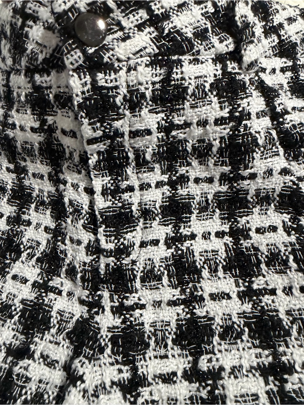 Classic Black & White Tweed High-Waist Women's Shorts - Picture 9 of 11